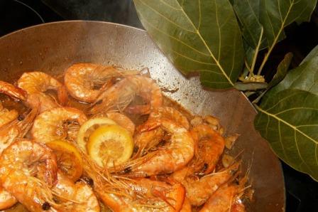 Camarões com Alho e Whisky