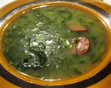 Um Simples e Saboroso Caldo Verde