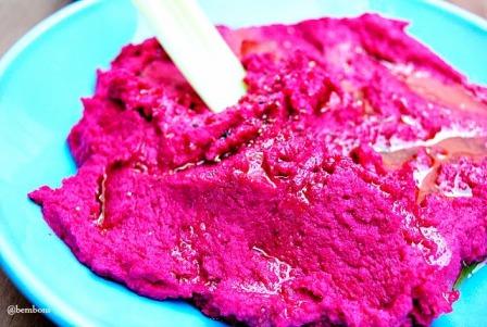 Hummus de Beterraba Assada