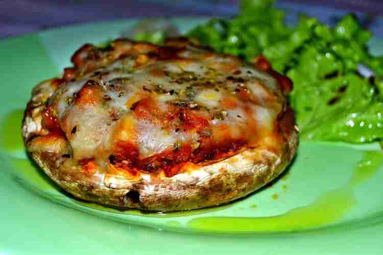 Cogumelos Recheados com Alheira