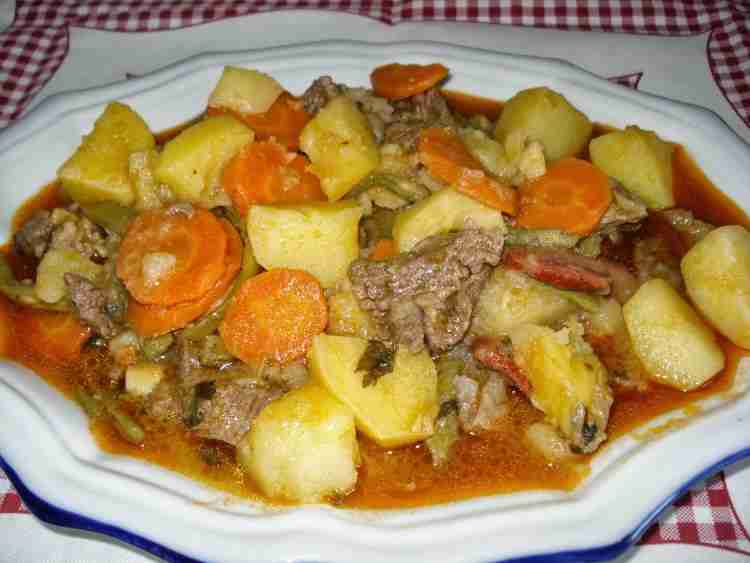 Jardineira à Português